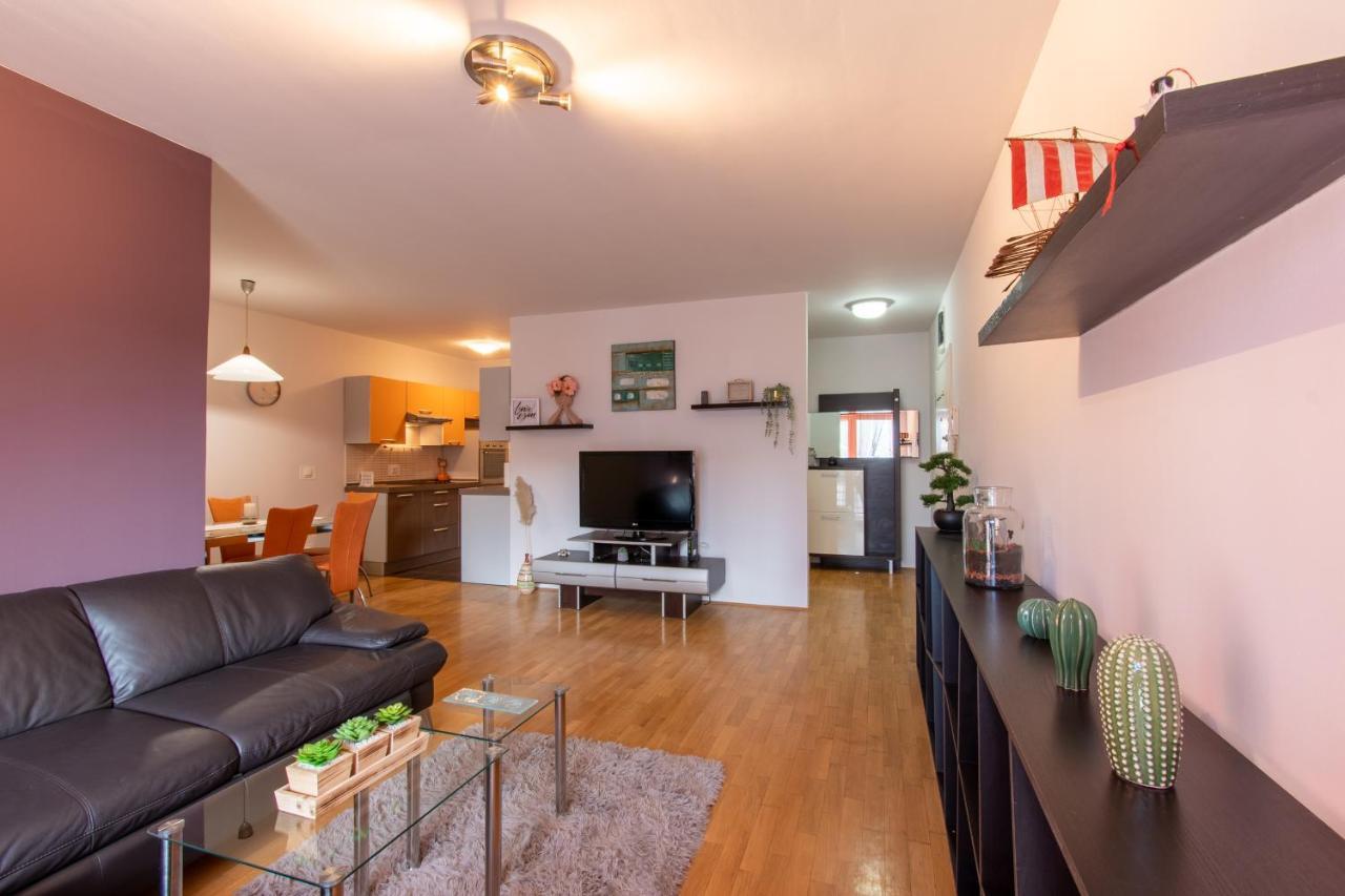 Flexible Selfcheckins 31 - Zagreb - Garage - Loggia - New Apartment Exterior photo
